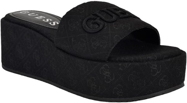 GUESS Women's BINTAI Sandal guess womens bintai sandalwood